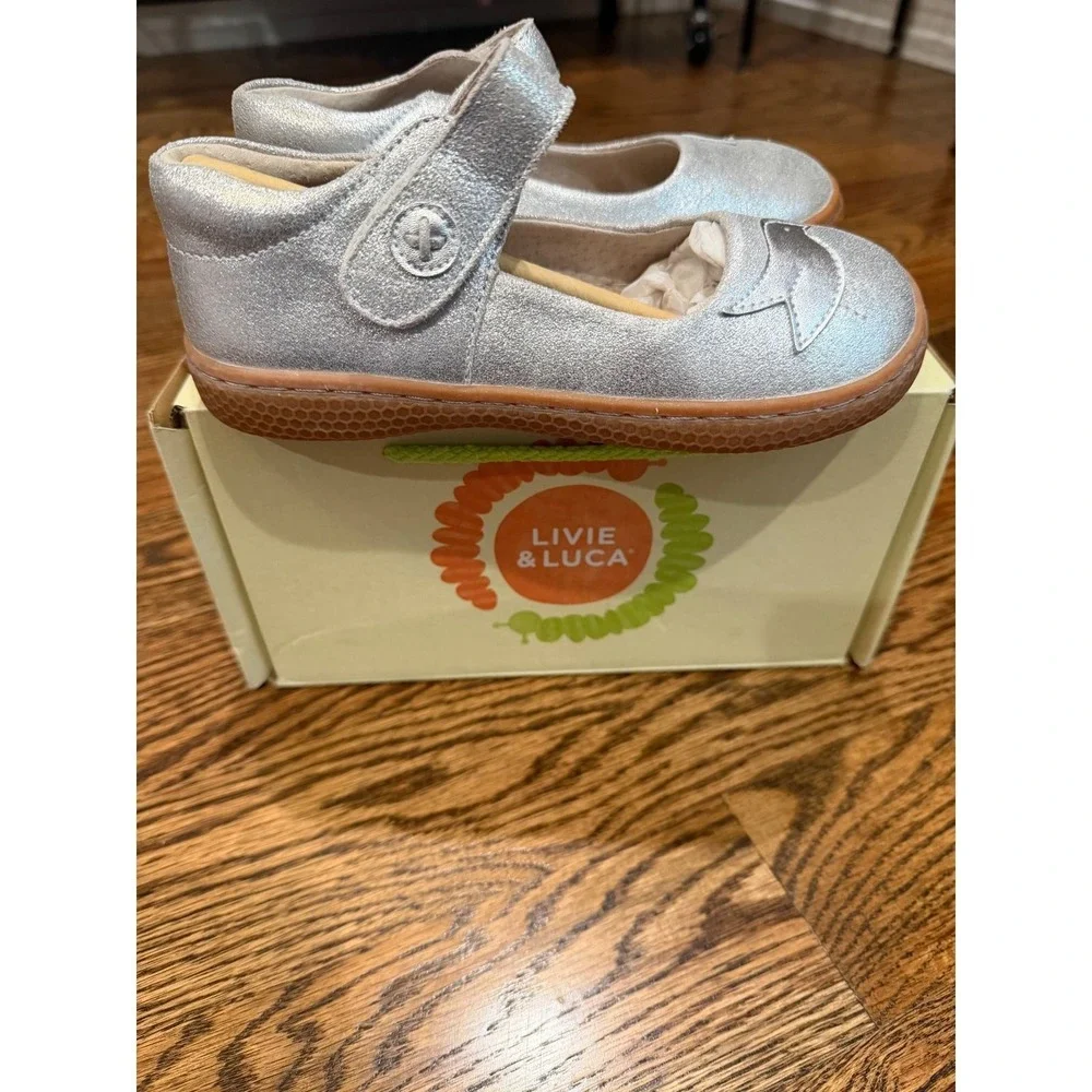 Livie & Luca Pio Pio II Silver Shimmer Suede Leather Bird Mary Jane  Size 13